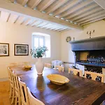 Casa Del Cavaliere *